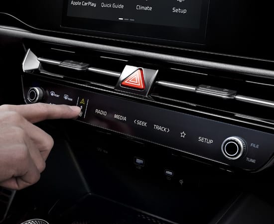 Infotainment / climate switchable controller