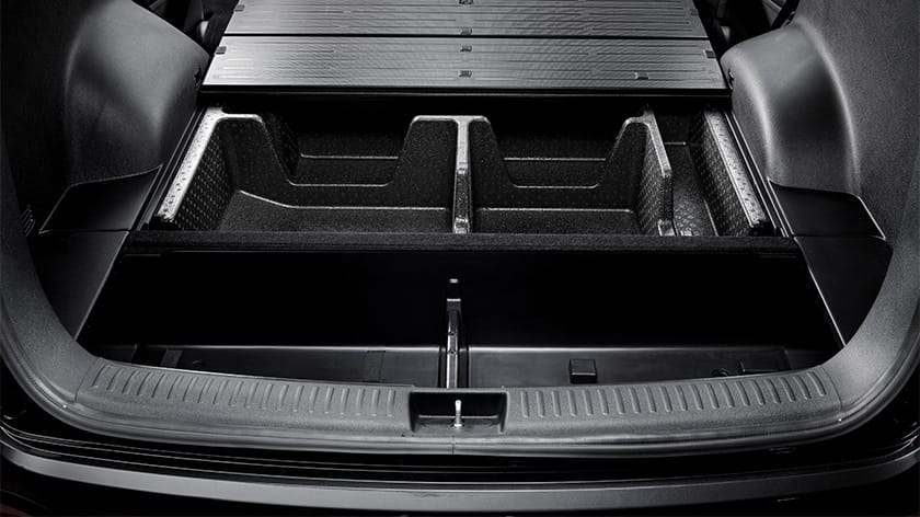 صندوق سيارة كيا ومقصورة التخزين