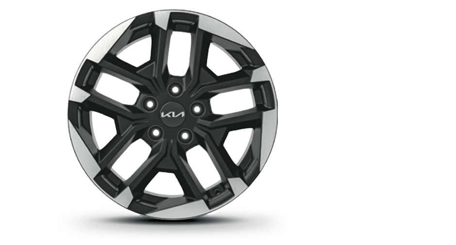 17” Dual tone crystal cut </br>alloy wheel