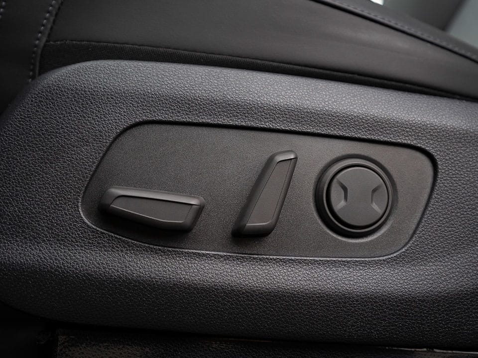 Asientos delanteros eléctricos (Piloto y copiloto)