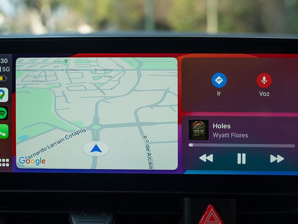 Conectividad inalámbrica Apple CarPlay y Android Auto