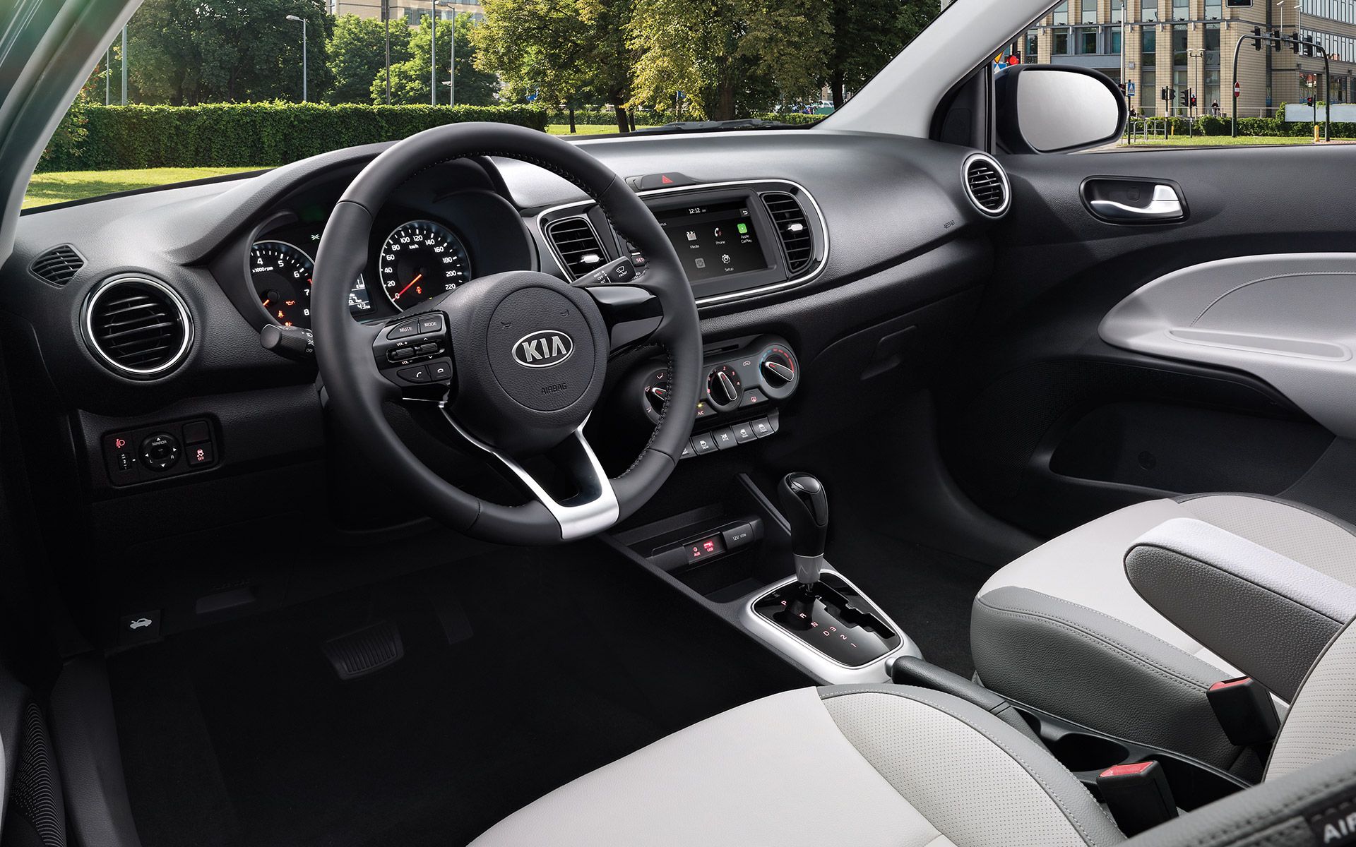 Imagenes de autos sedan Kia Soluto | Kia Peru