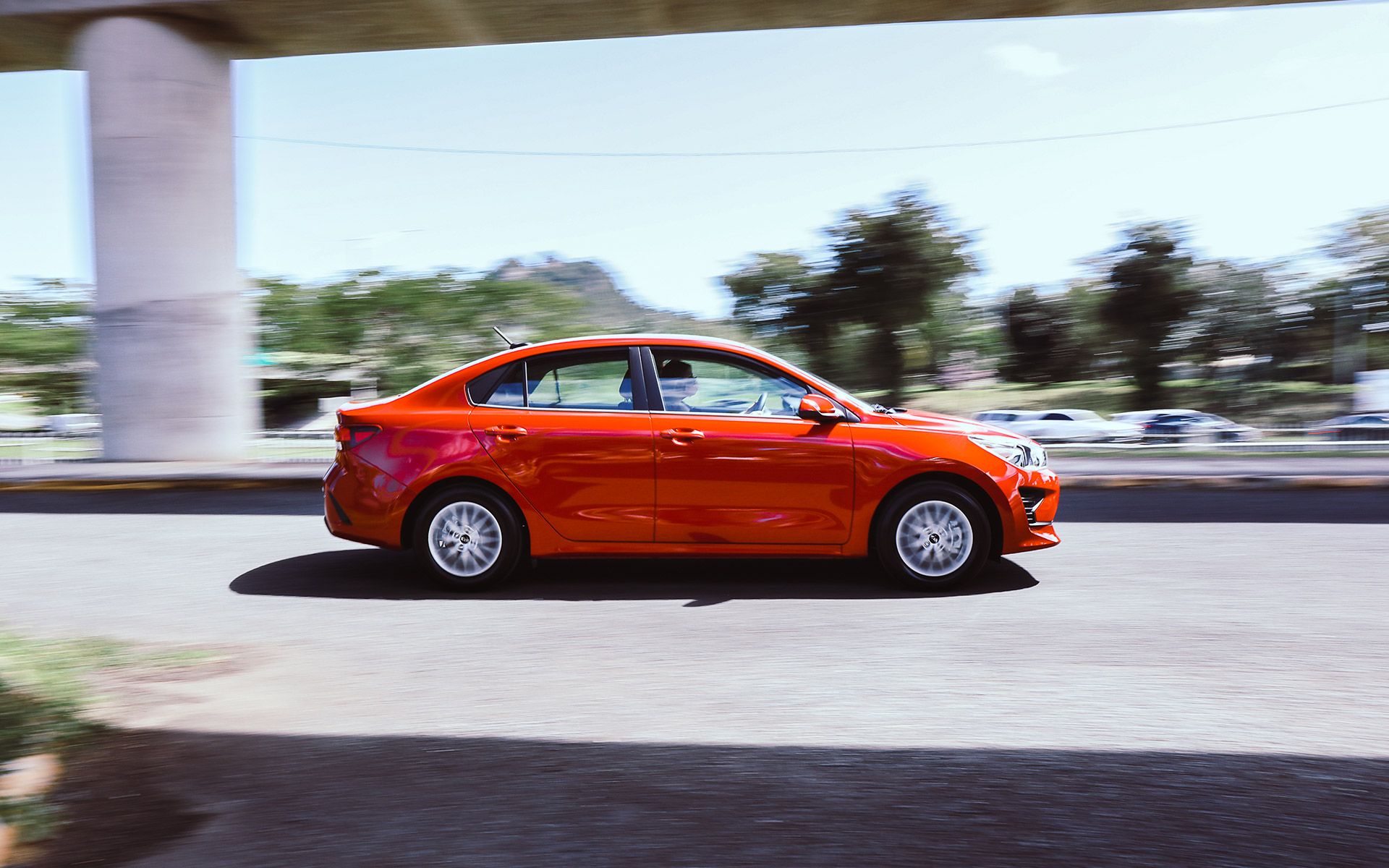 Kia Rio Características | Sedan | Kia Puerto Rico
