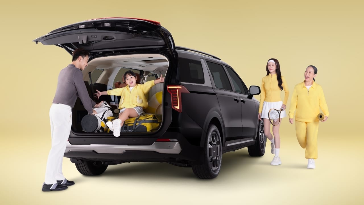 The new Kia Carnival HEV​