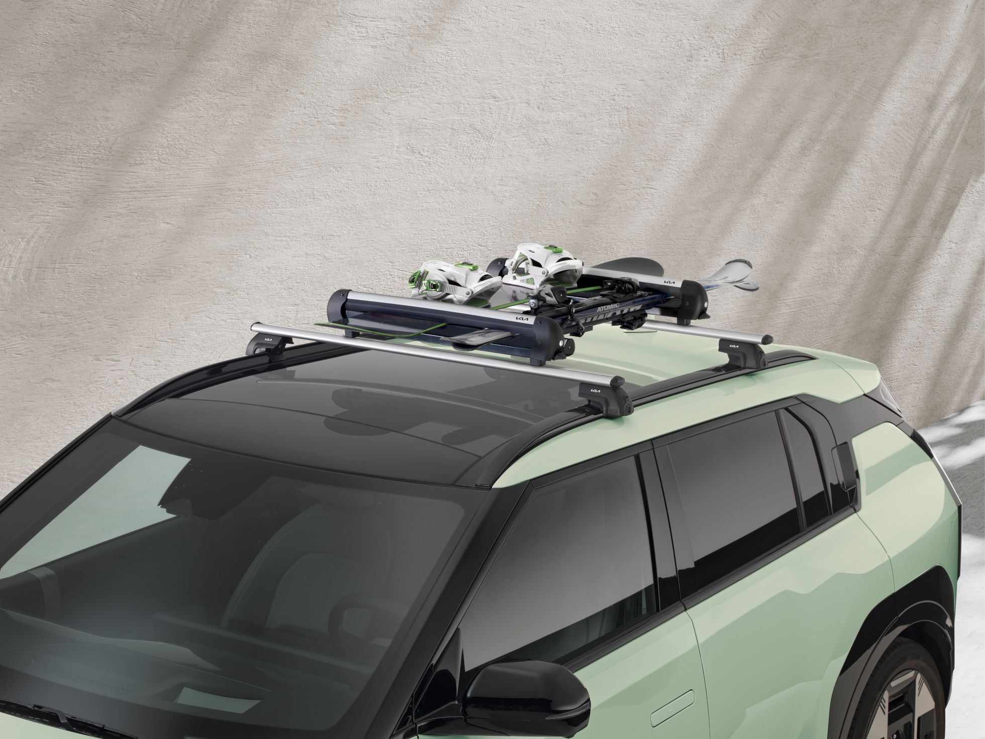Kayak ve snowboard taşıyıcı 600