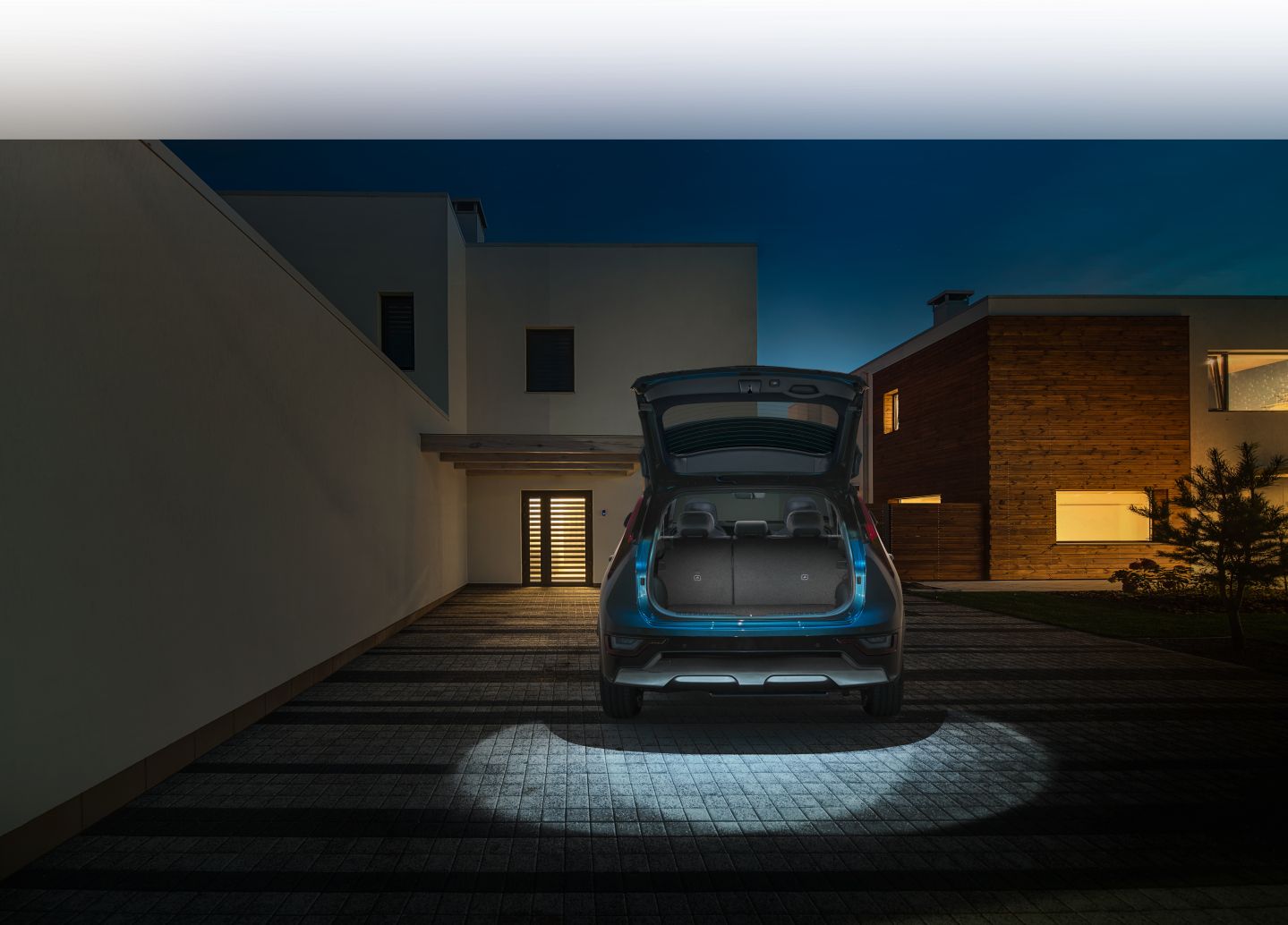 LED bagaj ve bagaj kapağı aydınlatmaları