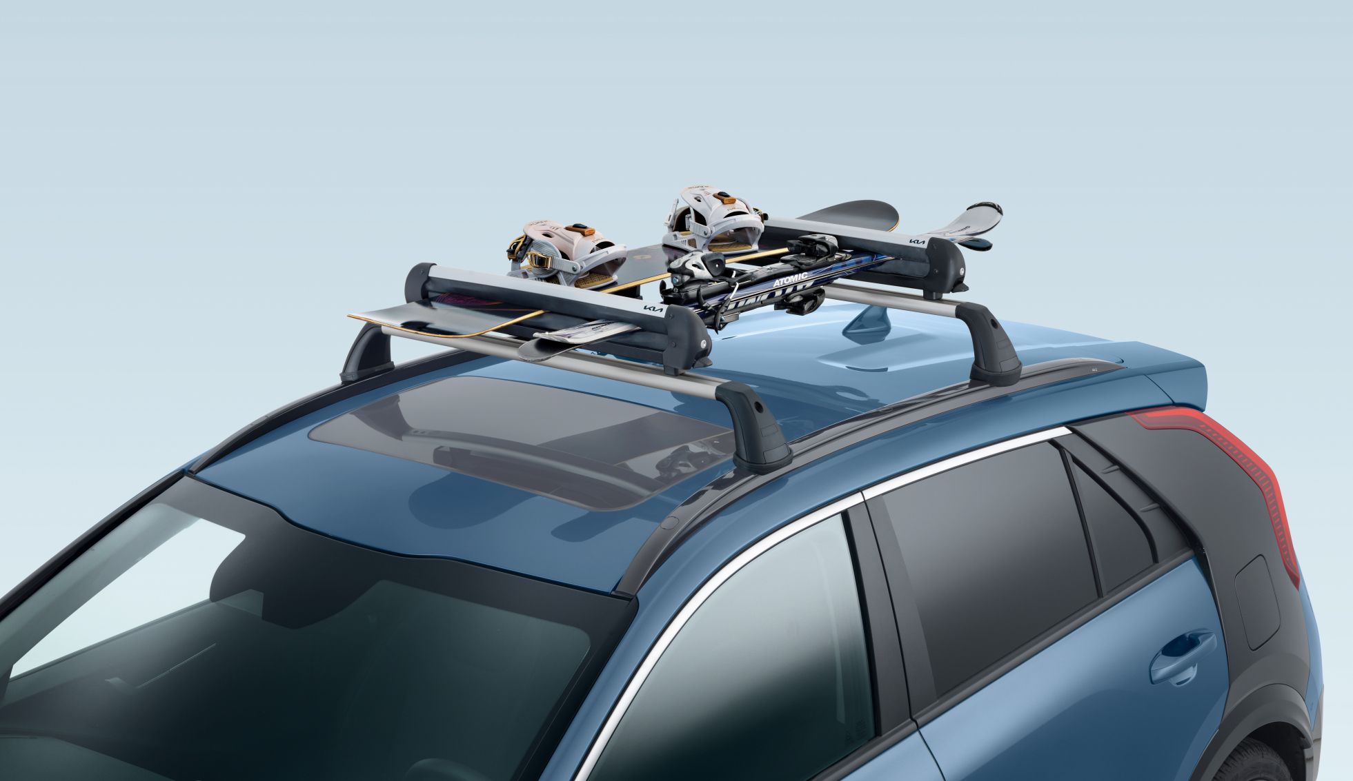 Kayak ve snowboard taşıyıcısı 600
