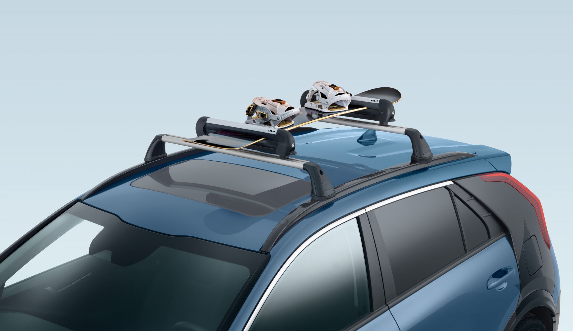 Kayak ve snowboard taşıyıcıs 400