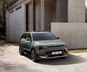 Kia'nın Yeni Hibrit ve Tam Elektrikli Niro Modellerini Yakından ...