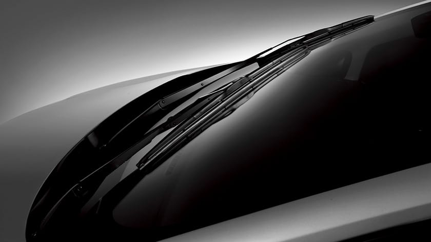 Bıçaklı sileceklerin yakın çekimi