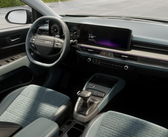 雙 12.3 吋全景顯示螢幕 / 64 色可調式氣氛燈