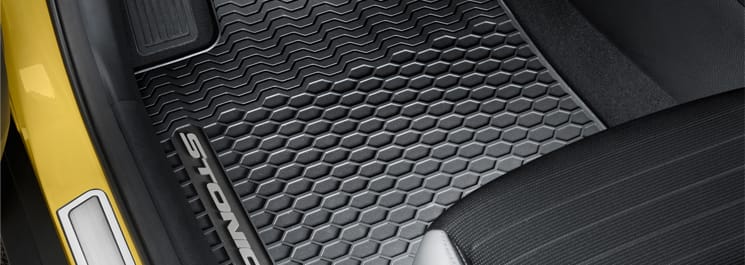 Килимки салону гумові (білий шрифт, LHD)	