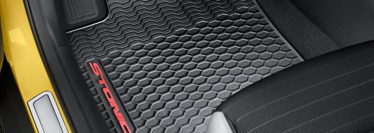 Килимки салону гумові (червоний шрифт, LHD)	