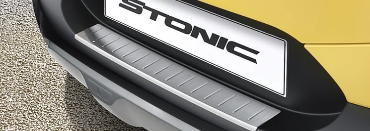 Накладка на задній бампер (матова)	