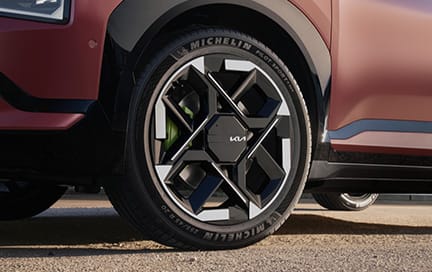 The Kia EV5 GT 전용 20인치 휠
