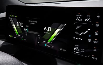 GT 전용 클러스터 / 가상변속시스템(VGS)