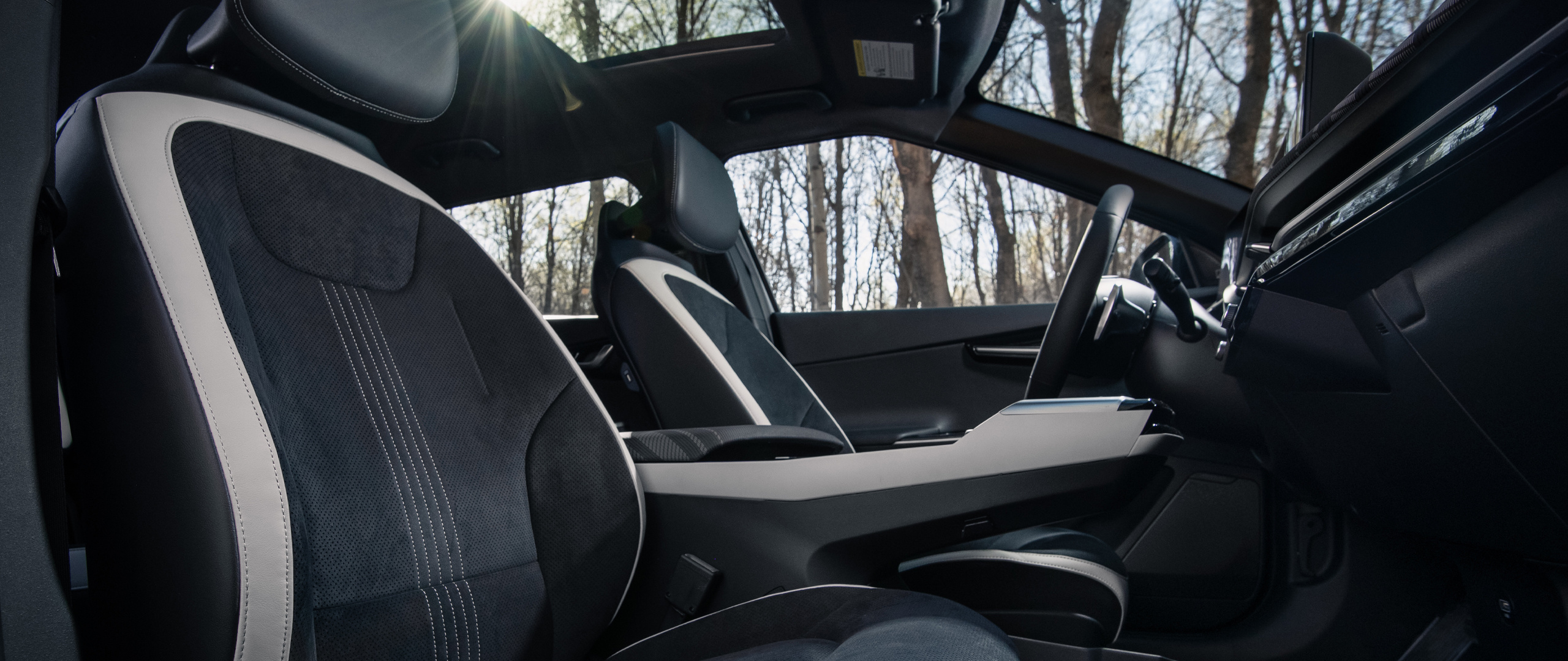 Asientos de cuero vegano y otros elementos de diseño sostenibles en el interior del Kia EV6 2022