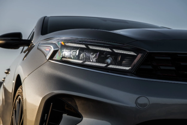 2022 Kia Forte LED Headlight Close-Up