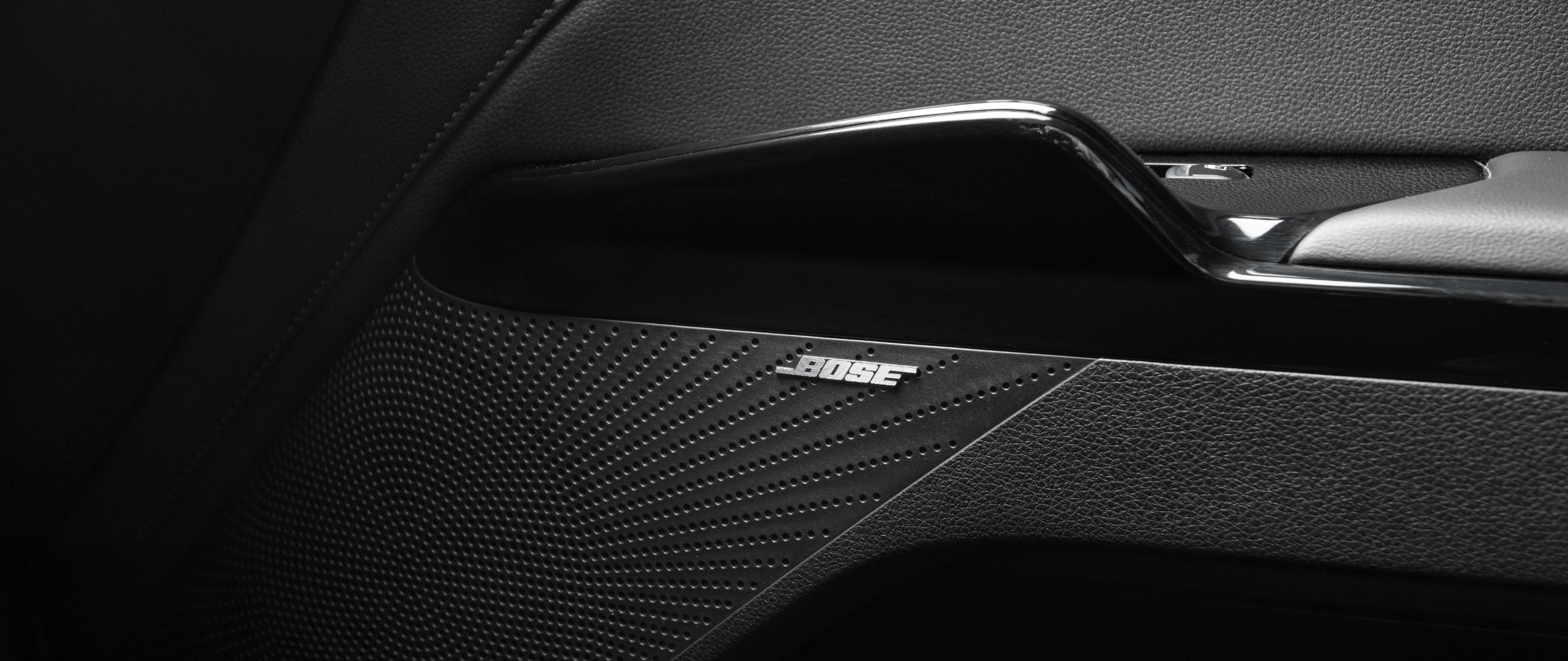 2023 Kia K5 Interior Bose Speaker Close-Up
