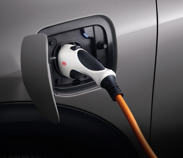 2022 Kia Niro Plug-In Hybrid Charging Port