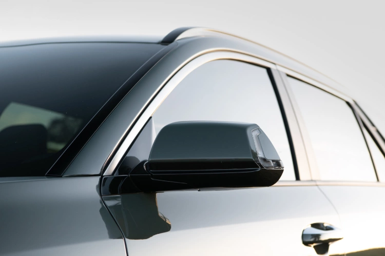 2023 Kia Niro Hybrid Side-View Mirror Close-Up