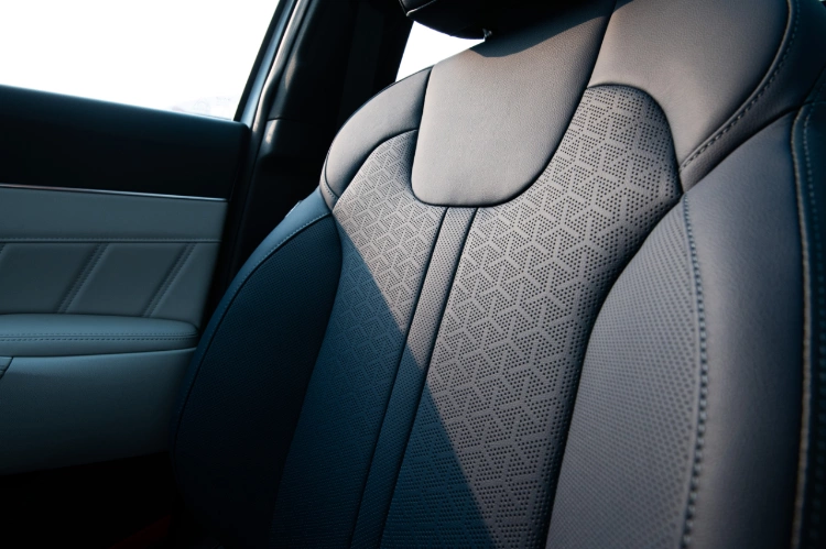 2023 Kia Sorento Plug-In Hybrid Interior Plush Seat Close-Up