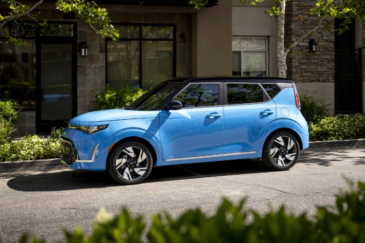2023 Kia Soul Parked On The Side Of An Urban Street Side View