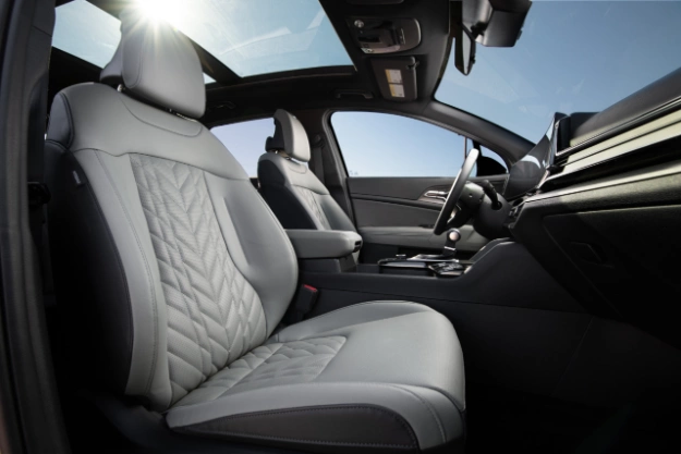 2023 Kia Sportage Interior Comfortable Front Seats Close-Up